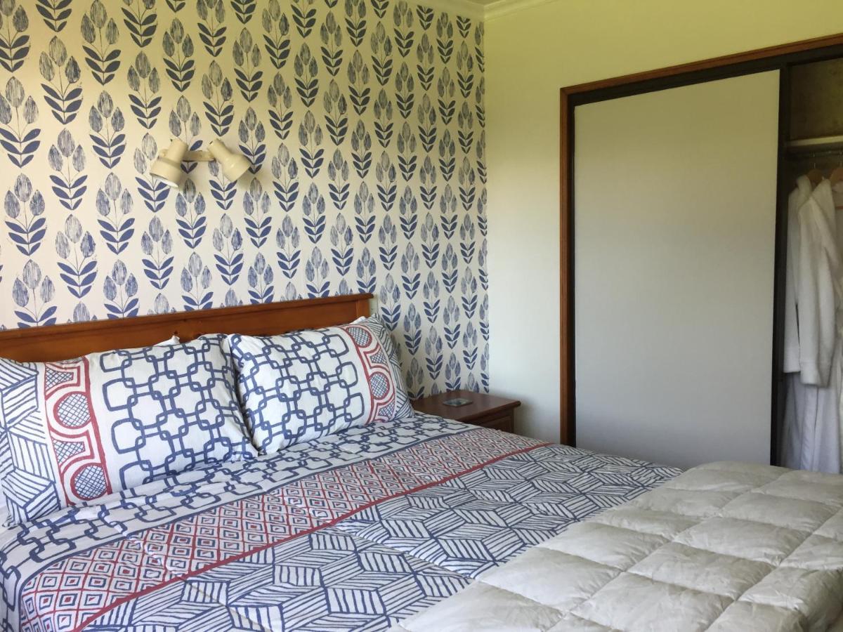 Ron And Tony'S Bed & Breakfast Tuatapere ภายนอก รูปภาพ